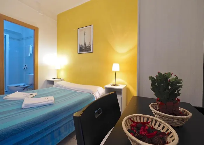 Elkano Hotel *