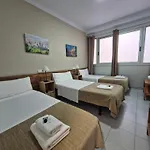 Hotel Elkano *