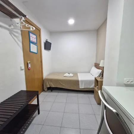 Elkano Hotel