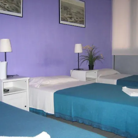 Hotel Elkano *