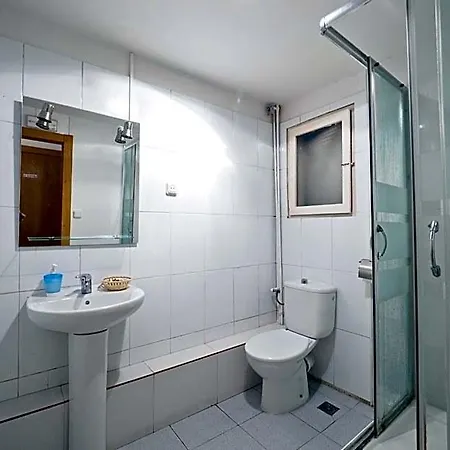 Elkano Hotell